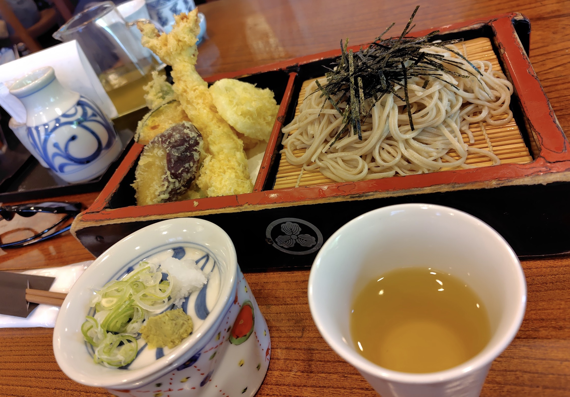 こばやし本店の天ざる